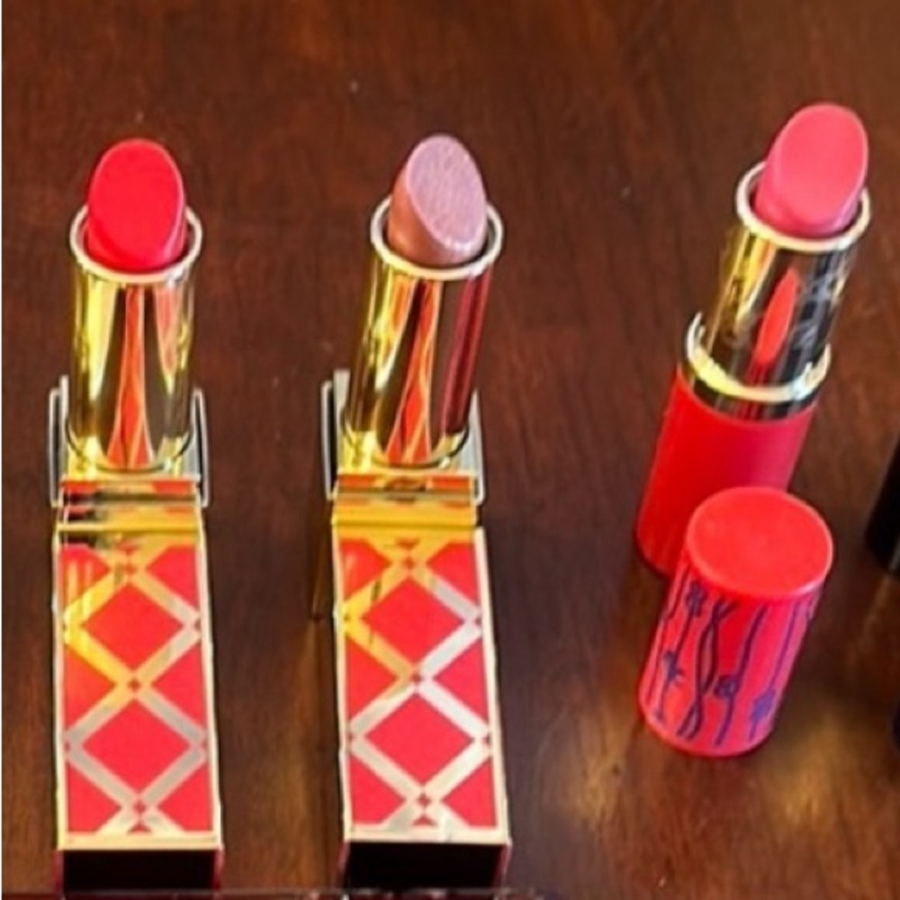 4 new designer lipsticks. Estée Lauder/Lancôme - Picture 1 of 2